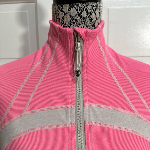 Lululemon Define Jacket Size 8 Flash Pink Flattering Fit $128 - Picture 2 of 5